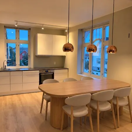 Spacious 3 Bedroom In *