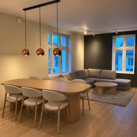 Apartament Spacious 3 Bedroom In